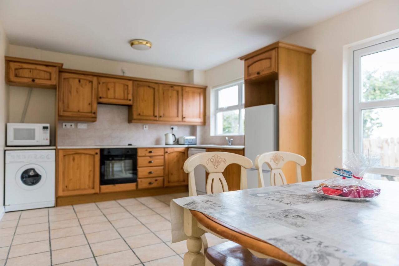 Marine View -3 Bedroom Townhouse Bundoran Bagian luar foto